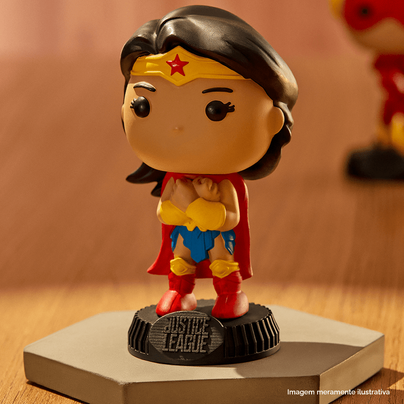 Ovo-de-Pascoa-com-Boneco-Mulher-Maravilha-120g.png